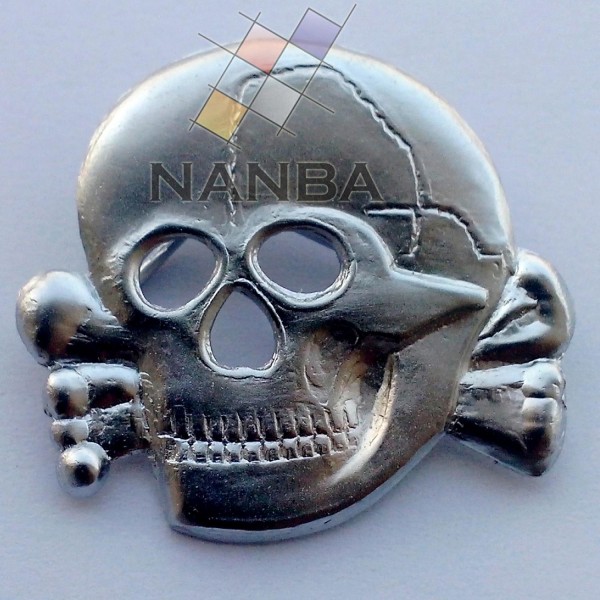 German Metal Skull Cap Insignia