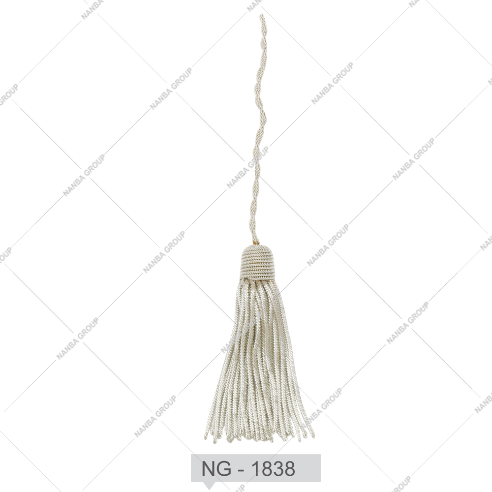 37 OEM ODM Whole Sale High Quality Bullion Wire Tassel Best Material Tassels Metallic Gold Fringe