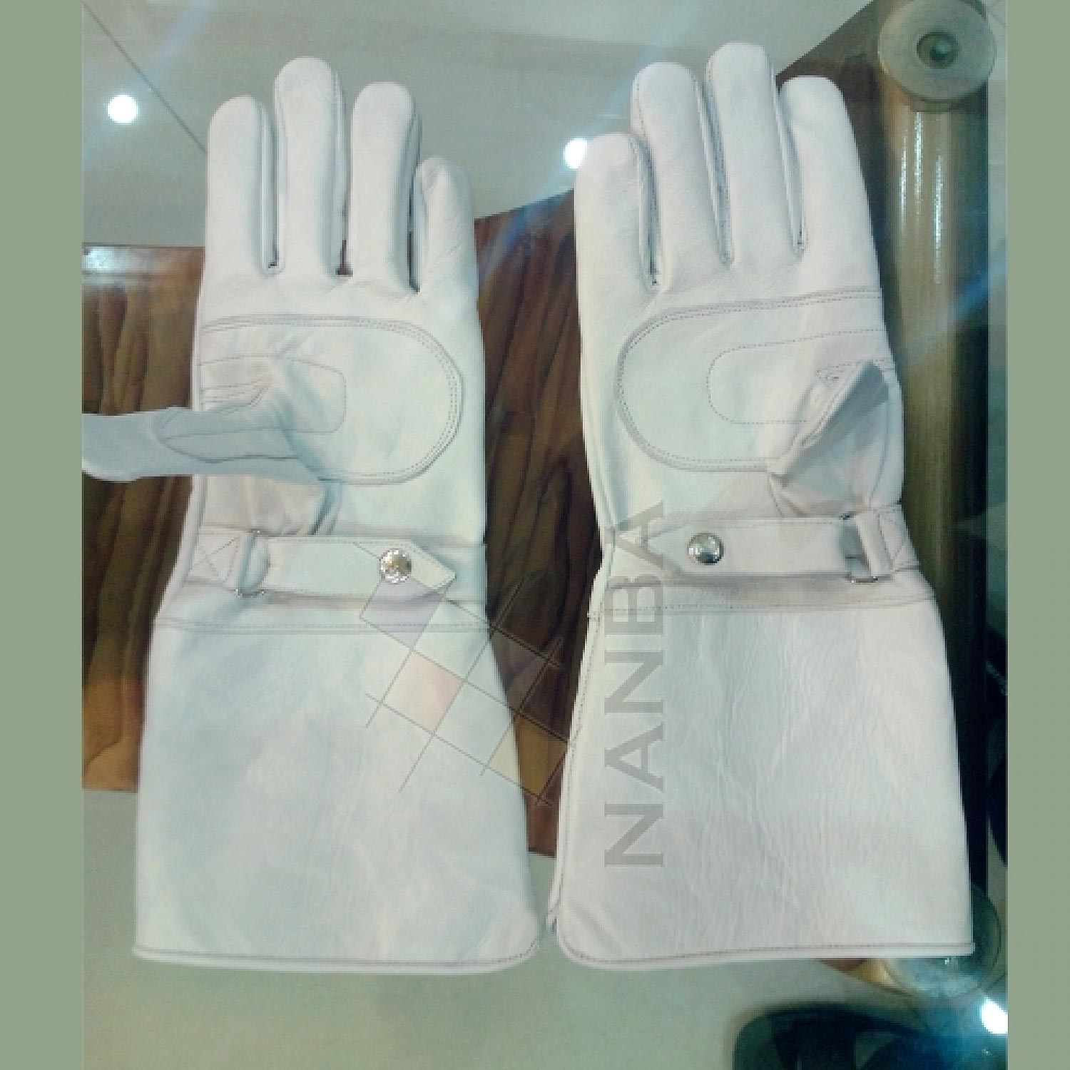 Gauntlets Gauntlets